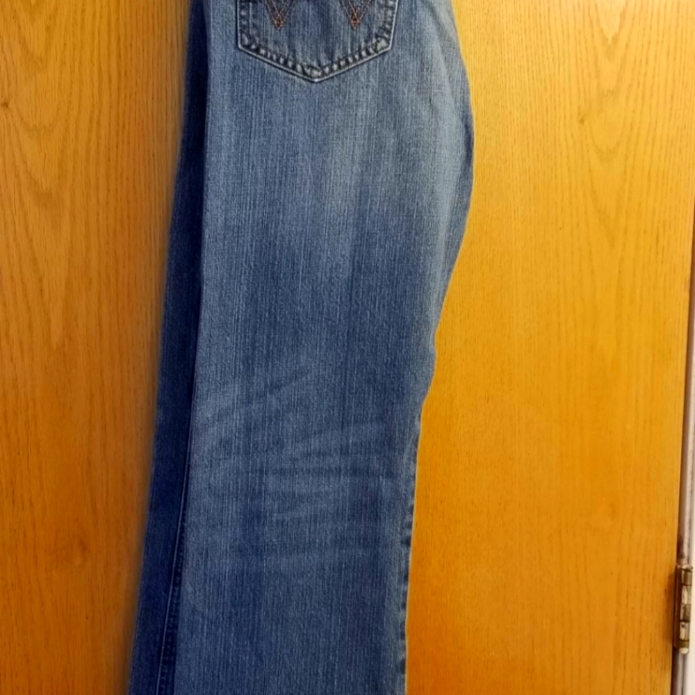 Mens Wrangler jeans